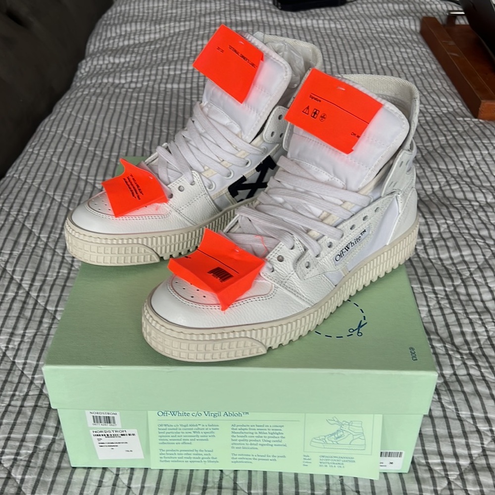 Off- White c/o Virgil Abloh Off Court 3.0 Top Sneaker - Picture 13 of 13